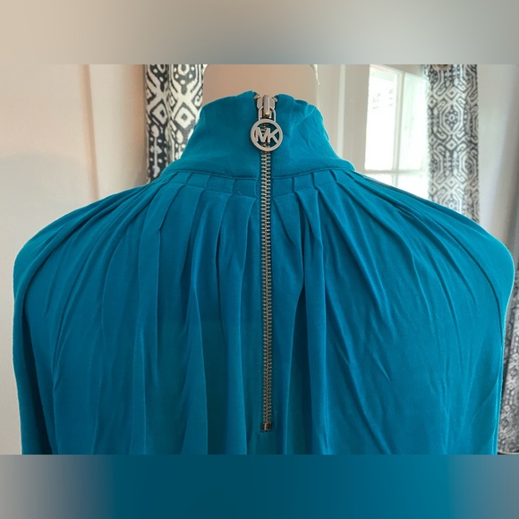 Michael Kors Tops - Michael Kors 1X Turquoise Top, High Neck, Zip Back NWOT